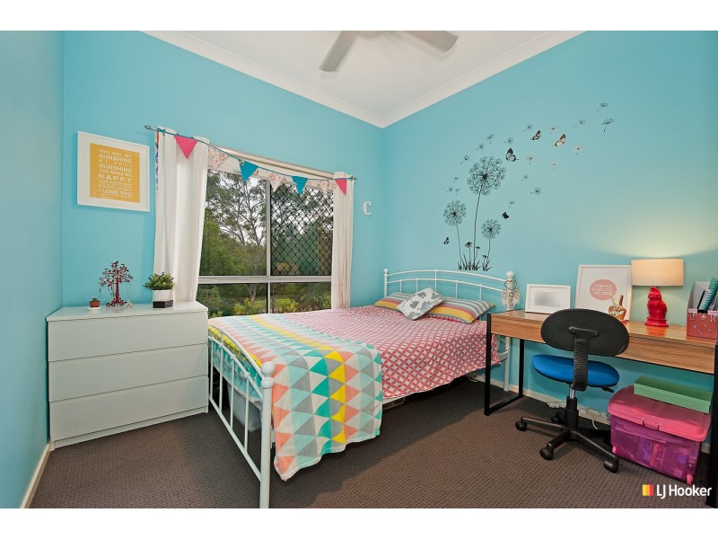 61 Kirri Avenue, Petrie QLD 4502