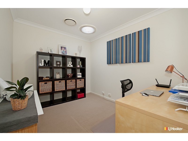 61 Kirri Avenue, Petrie QLD 4502