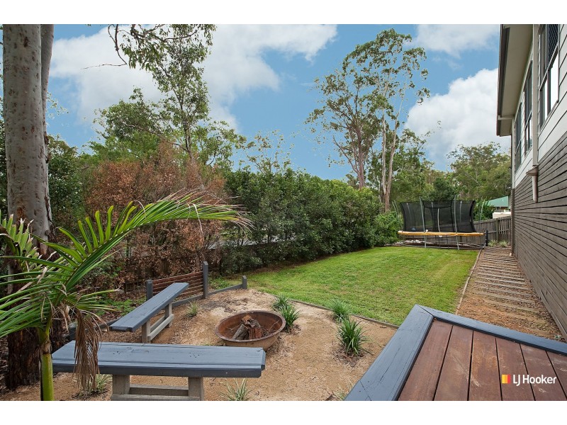 61 Kirri Avenue, Petrie QLD 4502