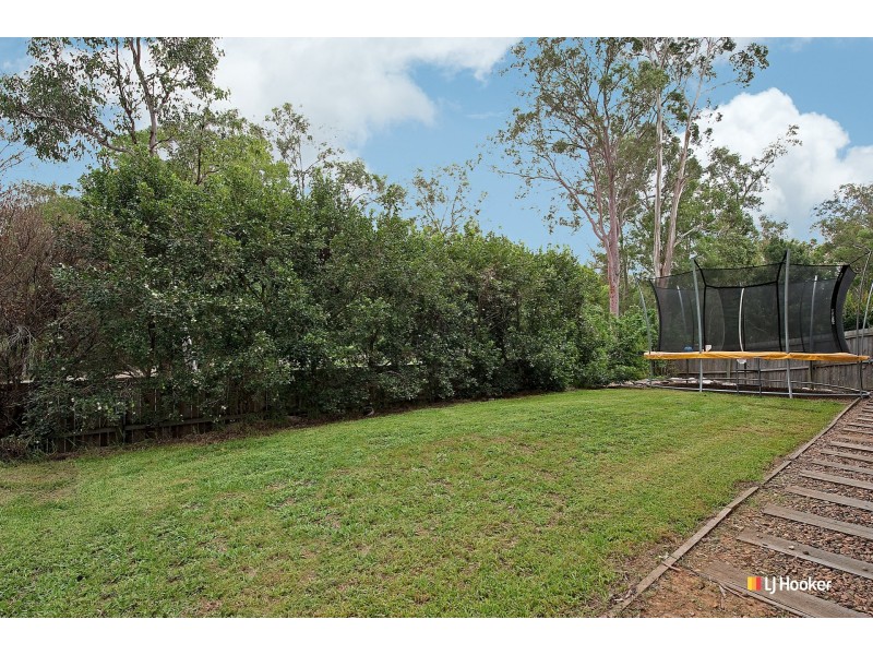61 Kirri Avenue, Petrie QLD 4502