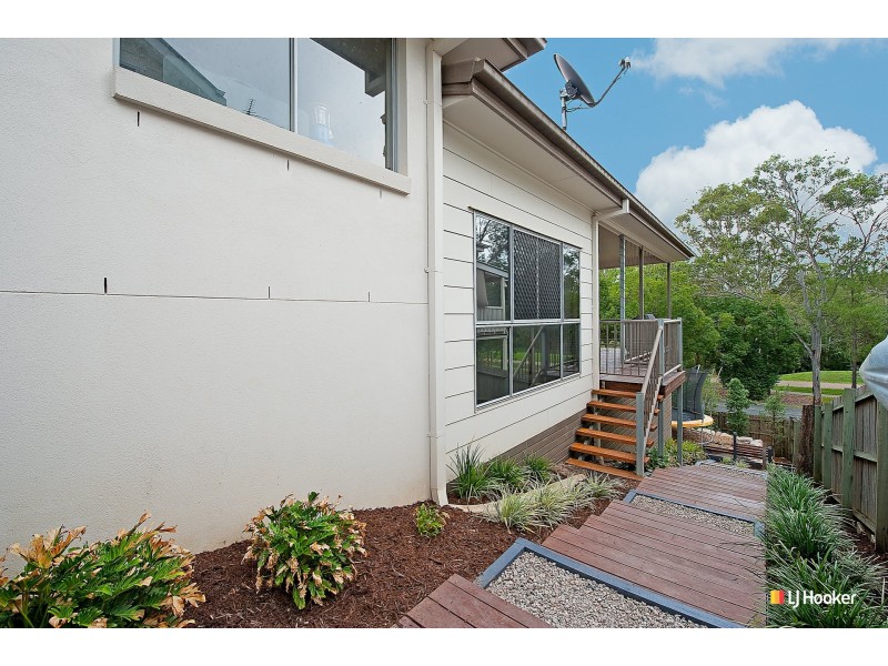 61 Kirri Avenue, Petrie QLD 4502