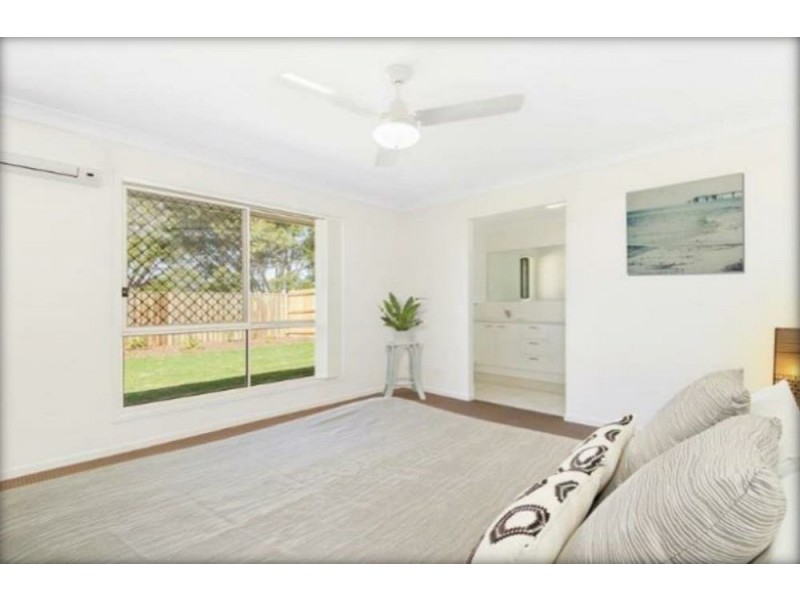 8 Azorean Street, Griffin QLD 4503