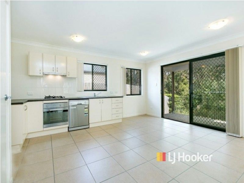 15 Adam Court, Kallangur QLD 4503