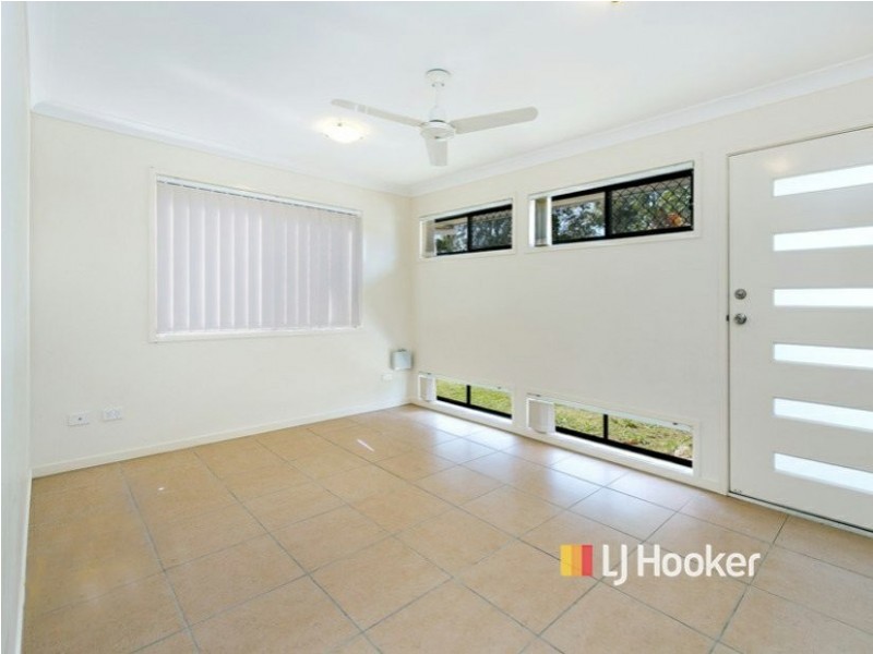 15 Adam Court, Kallangur QLD 4503