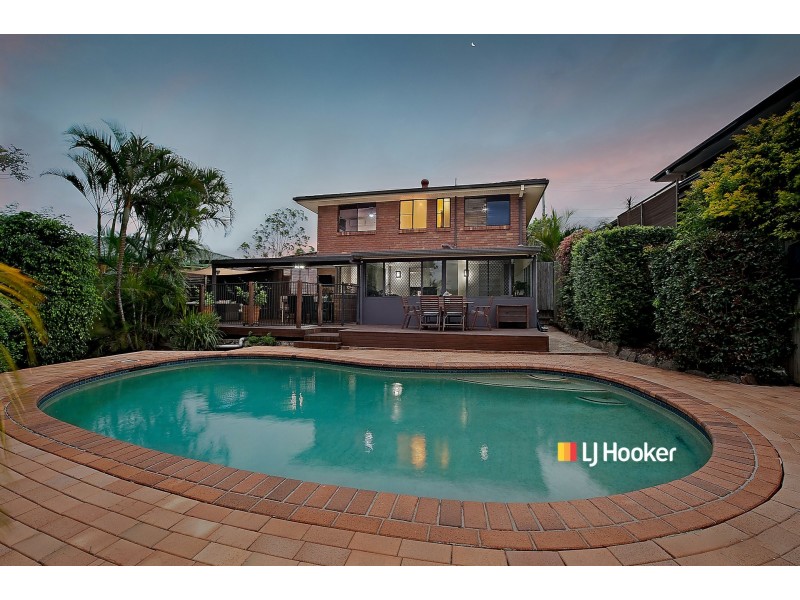 8 Gabrielle Court, Albany Creek QLD 4035