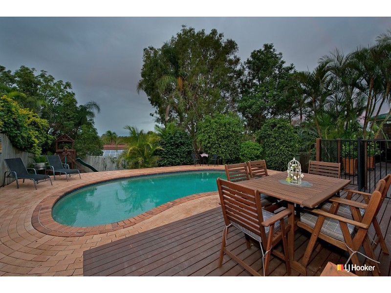 8 Gabrielle Court, Albany Creek QLD 4035