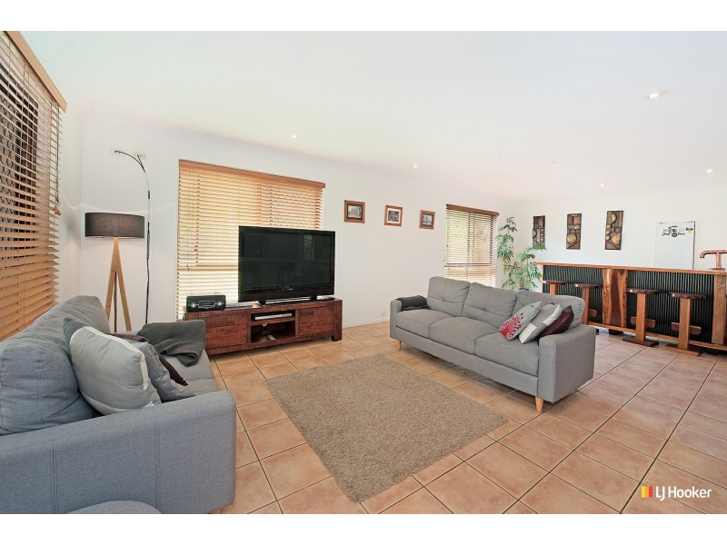 3 Roanne Court, Petrie QLD 4502