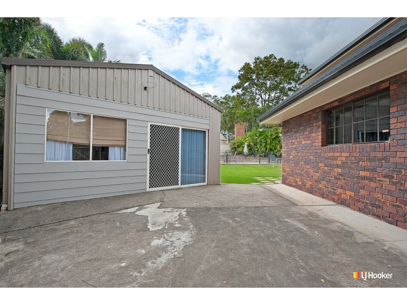 3 Roanne Court, Petrie QLD 4502