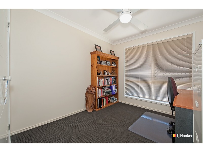 12 Wakeham Street, Kallangur QLD 4503