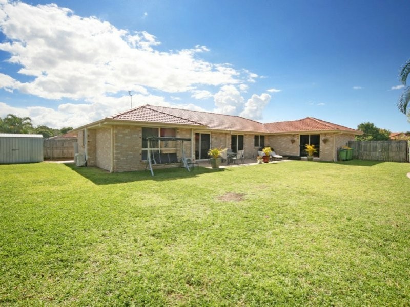 2 Lockyer Place, Pelican Waters QLD 4551