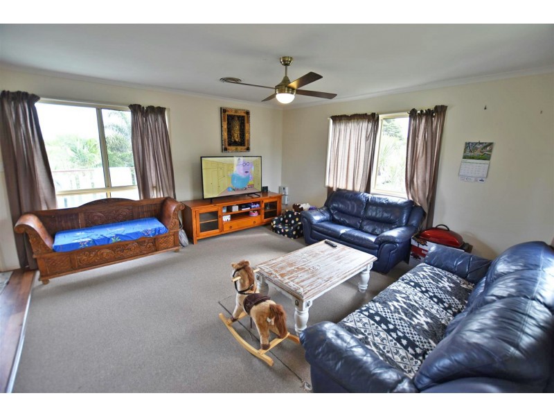 18 Wattlebrush Court, Murrumba Downs QLD 4503