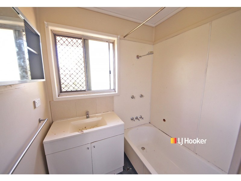 27 Nanbaree Drive, Bray Park QLD 4500