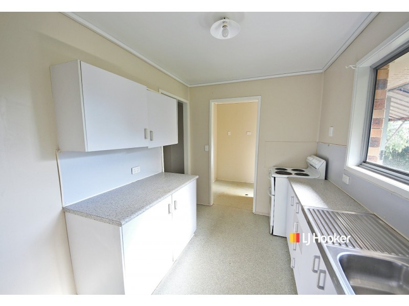 27 Nanbaree Drive, Bray Park QLD 4500