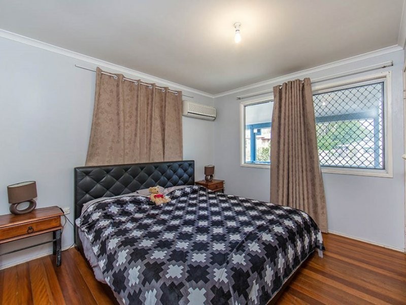 11 Oxley Street, Deception Bay QLD 4508