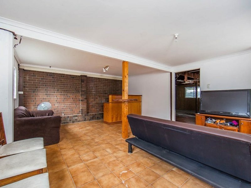 11 Oxley Street, Deception Bay QLD 4508