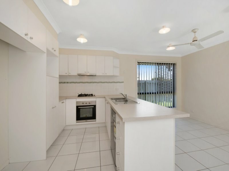26 Broadleaf Place, Ningi QLD 4511