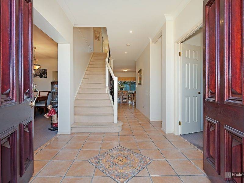 10 Campion Drive, North Lakes QLD 4509