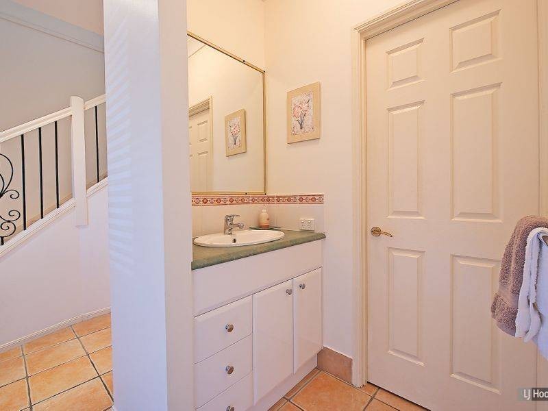 10 Campion Drive, North Lakes QLD 4509