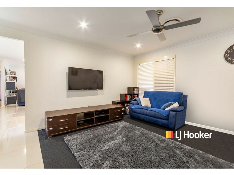 3 Duporth Crescent, Dakabin QLD 4503