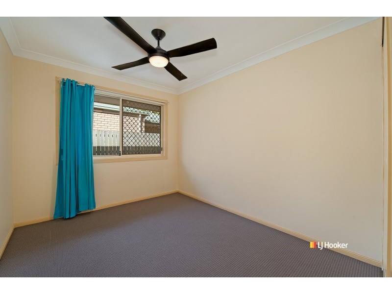 16 Emperor Court, Kallangur QLD 4503