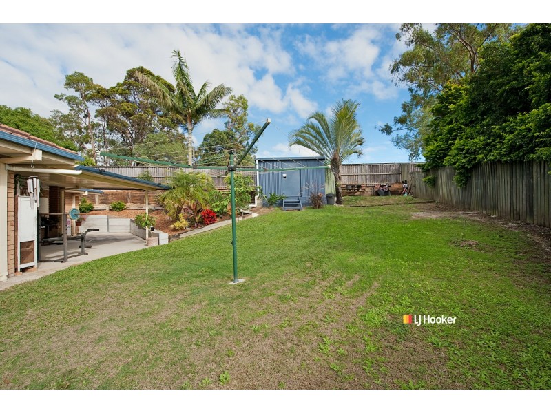 16 Emperor Court, Kallangur QLD 4503