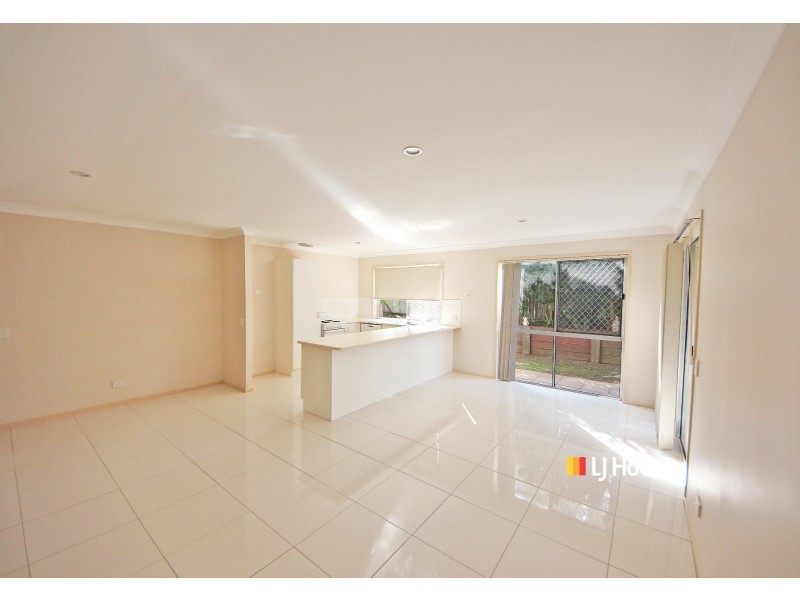 8 Kilsyth Court, Kallangur QLD 4503