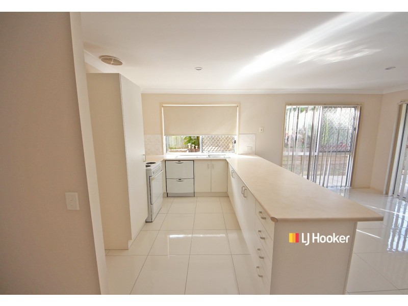 8 Kilsyth Court, Kallangur QLD 4503