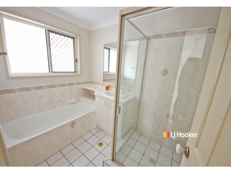 8 Kilsyth Court, Kallangur QLD 4503