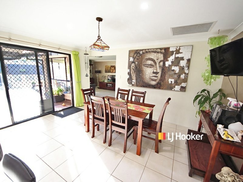 10 Seabiscuit Crescent, Kallangur QLD 4503