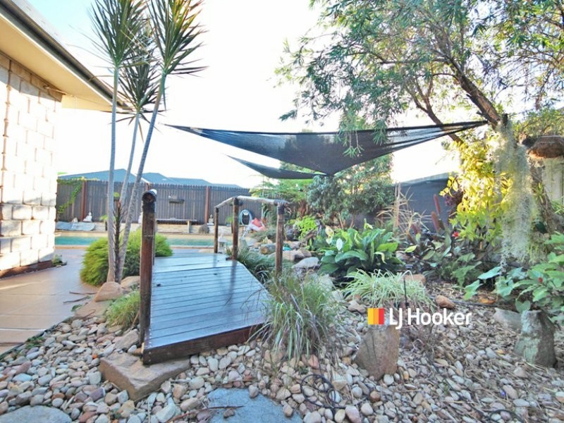 10 Seabiscuit Crescent, Kallangur QLD 4503