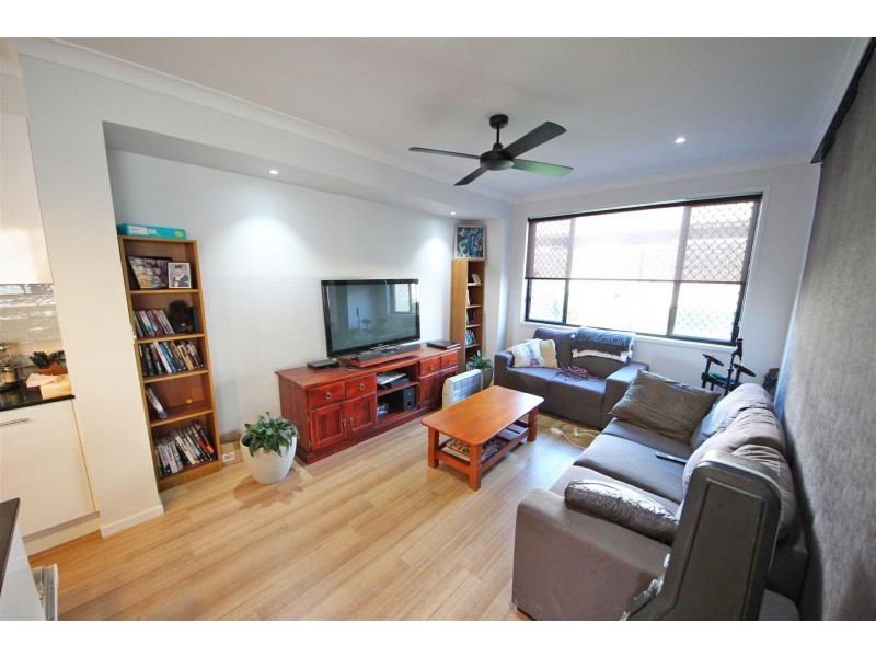 96 Caspian Parade, Warner QLD 4500