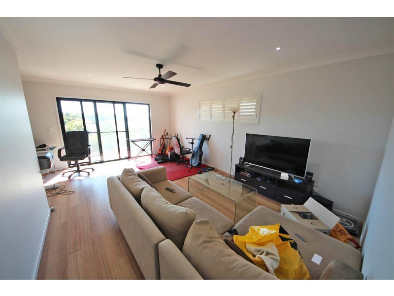 96 Caspian Parade, Warner QLD 4500
