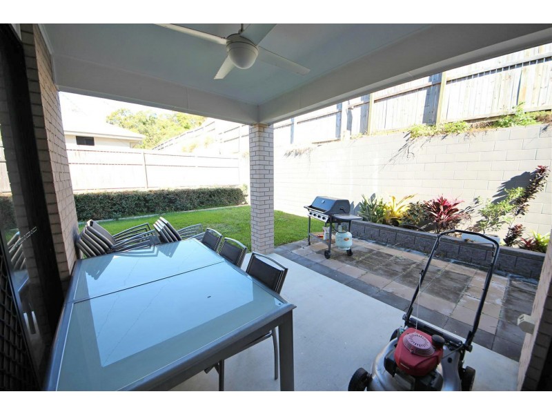 96 Caspian Parade, Warner QLD 4500