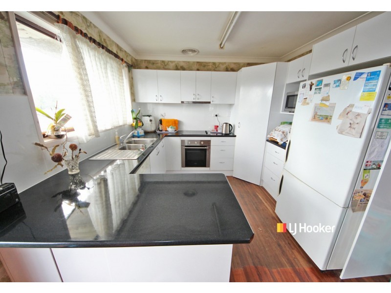 9 Forestville Road, Petrie QLD 4502