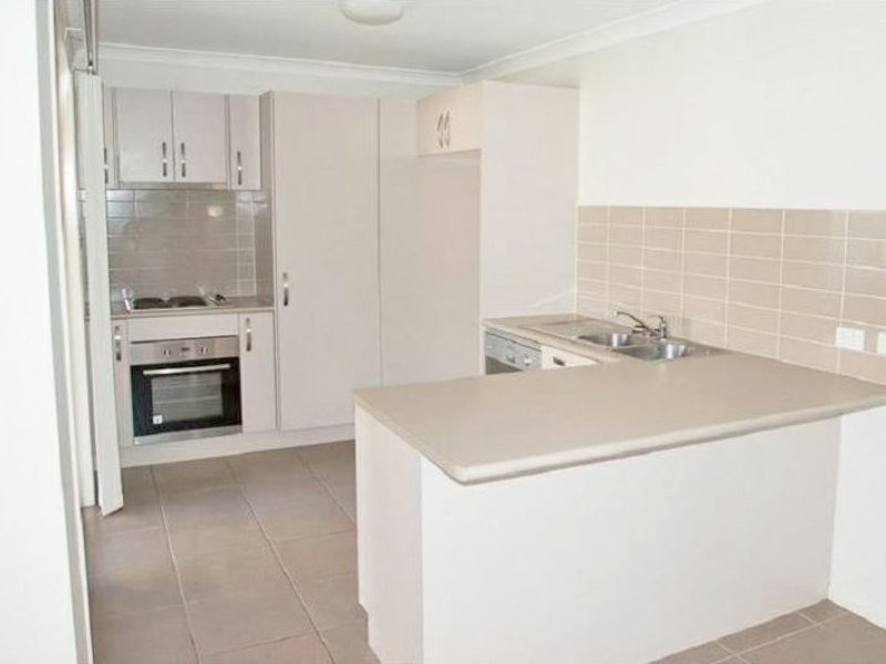 13 Elderflower Circuit, Griffin QLD 4503