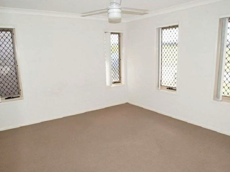 13 Elderflower Circuit, Griffin QLD 4503