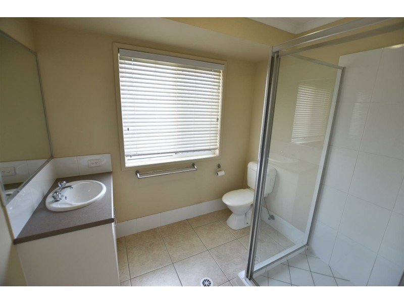 4B Tylah Street, Kallangur QLD 4503