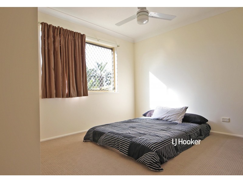 32 Mountain Blue Drive, Kallangur QLD 4503