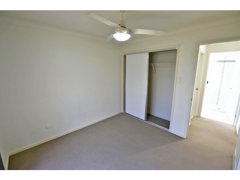 1 Outlook Court, Kallangur QLD 4503
