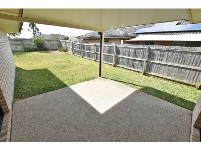 1 Outlook Court, Kallangur QLD 4503