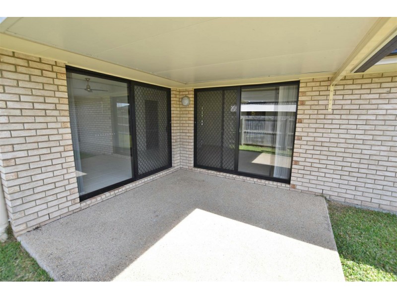 1 Outlook Court, Kallangur QLD 4503