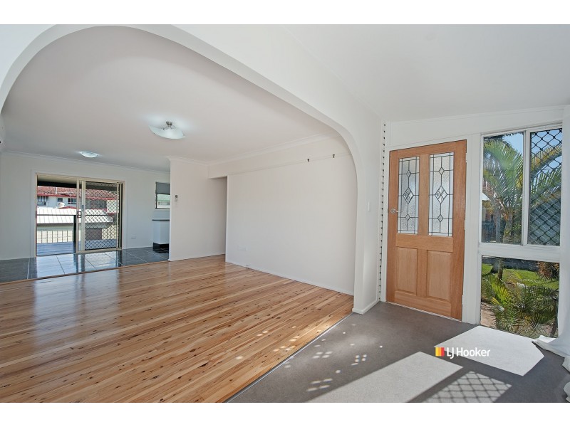 7 Ladybird Street, Kallangur QLD 4503