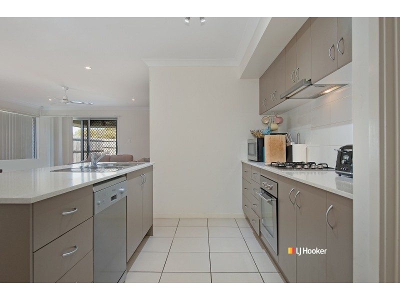 60 Elderflower Circuit, Griffin QLD 4503