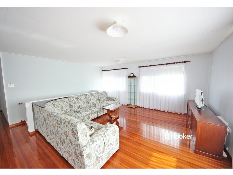 24 Mark Street, Kallangur QLD 4503