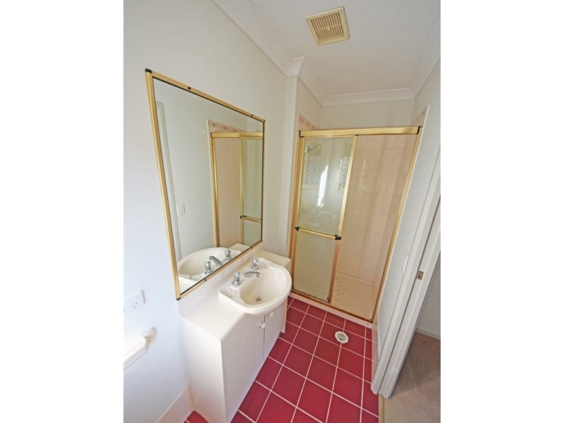 40 Washbrook Street, Petrie QLD 4502