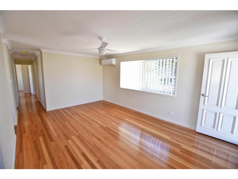 Unit 1/24 Gradi Street, Kallangur QLD 4503