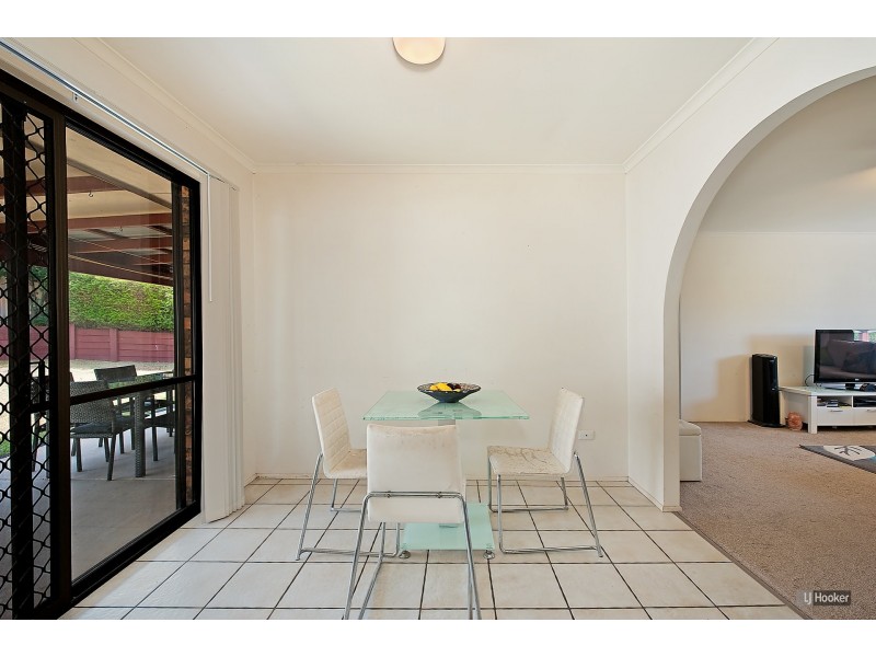 5 Martin Court, Kallangur QLD 4503