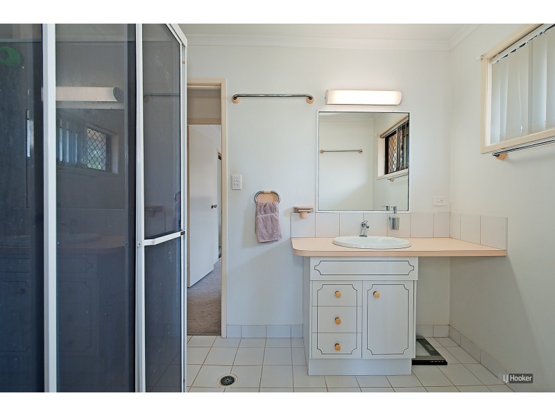 5 Martin Court, Kallangur QLD 4503