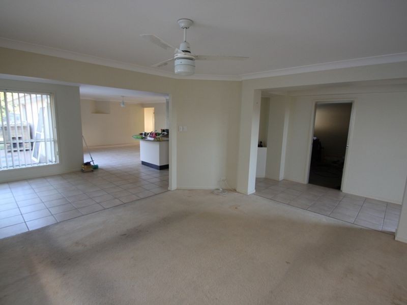 North Lakes QLD 4509