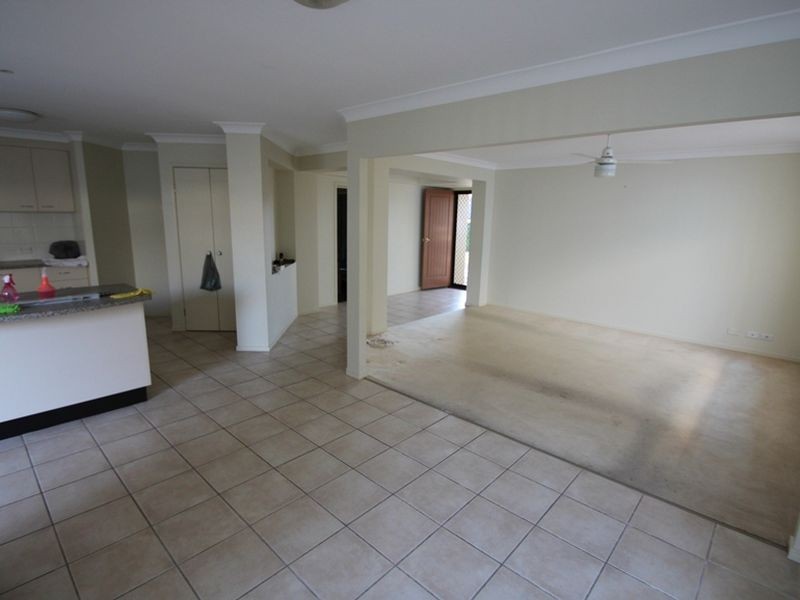 North Lakes QLD 4509